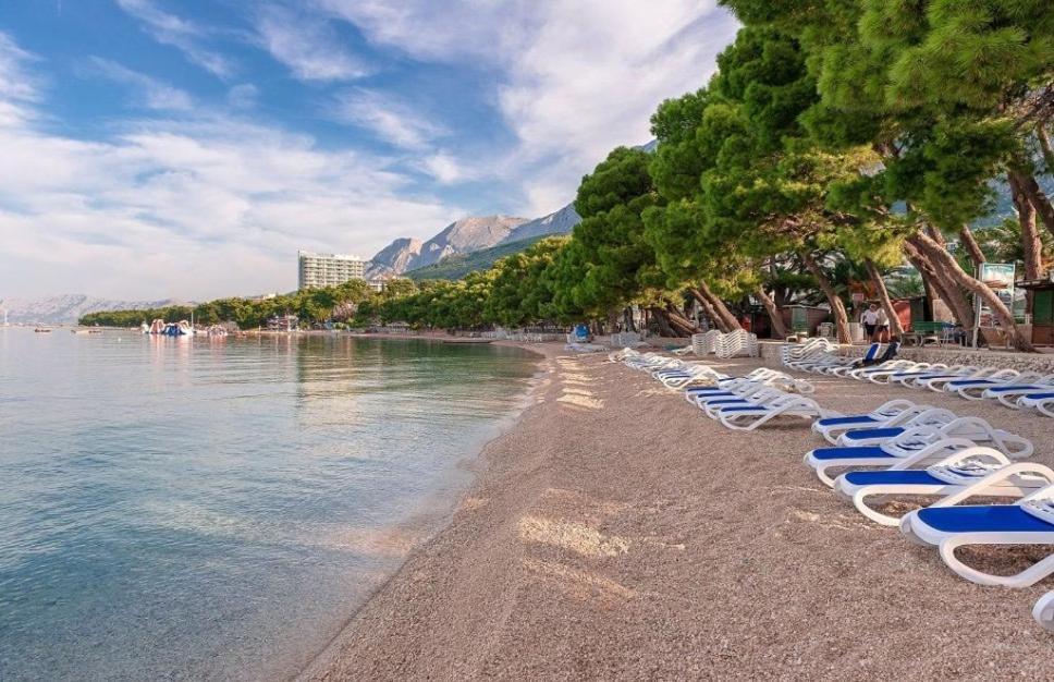 Beach Marin Makarska Bagian luar foto